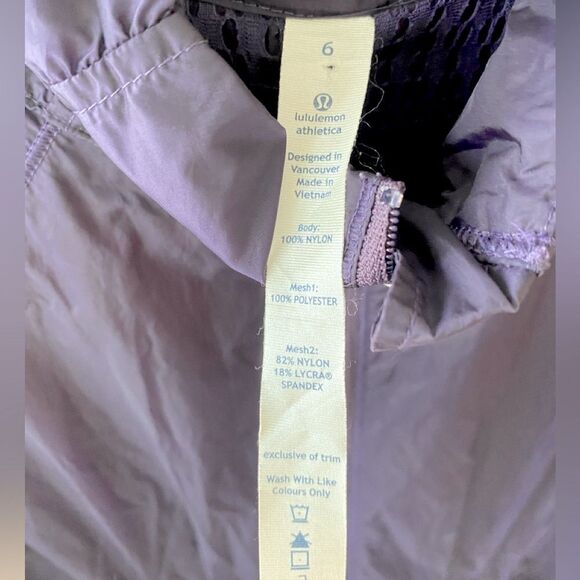 Lululemon Run Wild Jacket Womens 6 Mesh Panel Zip Up Windbreaker Reflective - Picture 10 of 10